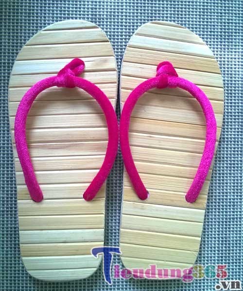 Dép tre đi trong nhà DC23